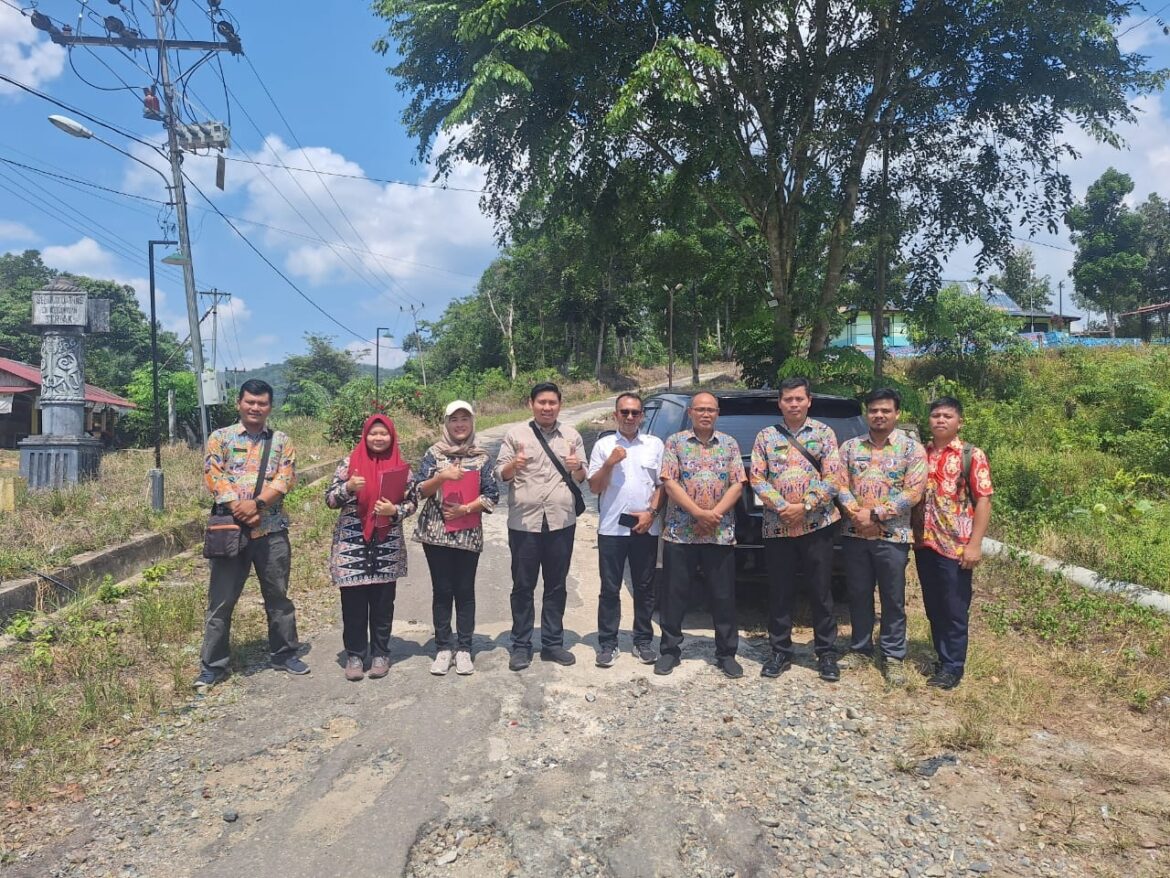 Kantor Pertanahan Kabupaten Bengkayang Dukung Sertipikasi Aset Jalan Nasional Melalui Pemeriksaan Tanah oleh Panitia A