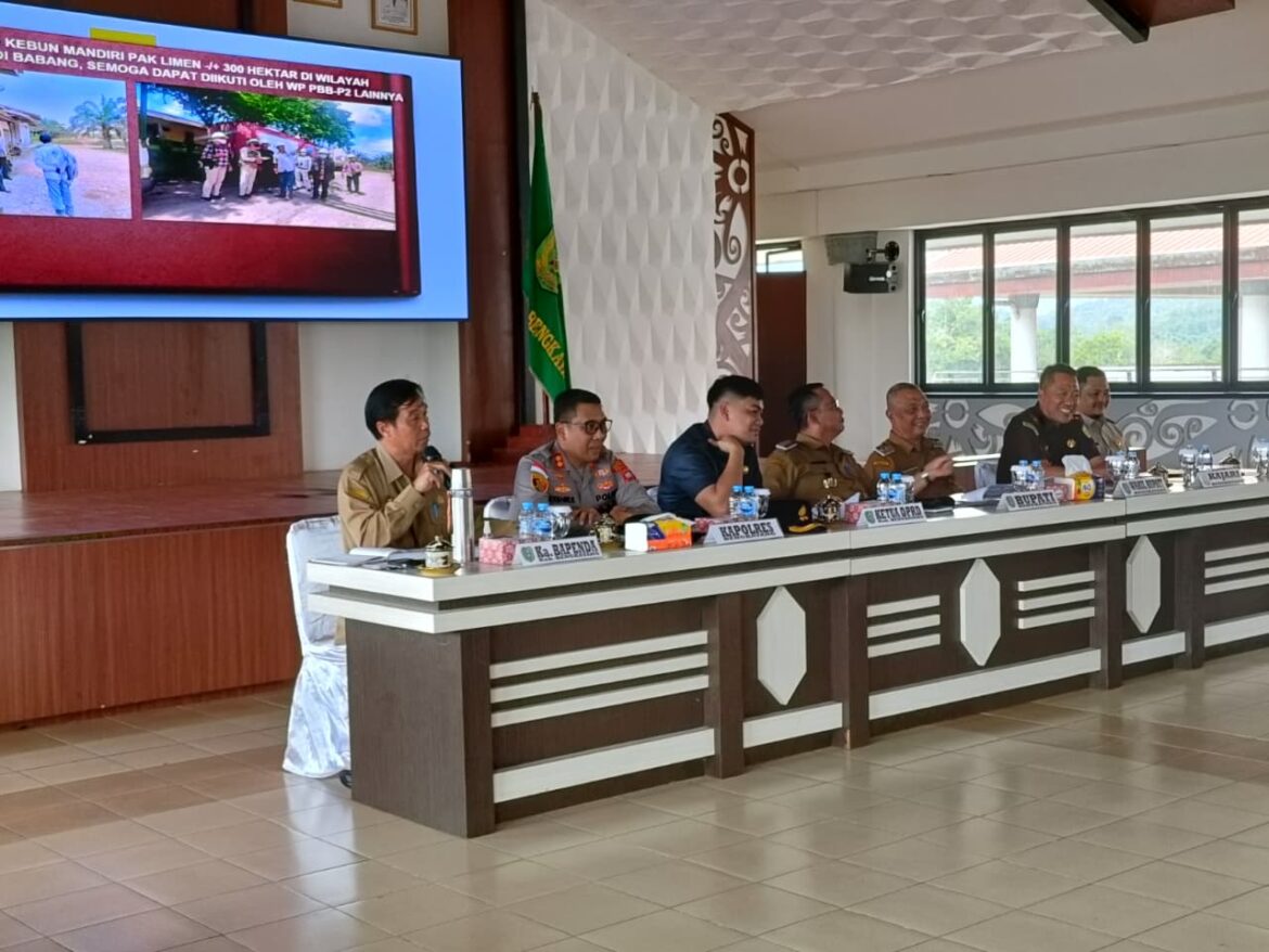 Kepala Kantor Pertanahan Kabupaten Bengkayang Hadiri Rapat Koordinasi Kewajiban Perpajakan Perusahaan Perkebunan