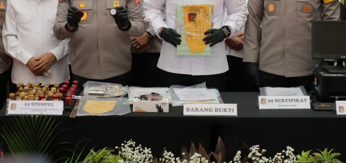 Setahun Pemerintahan Presiden Prabowo, Menteri Nusron Perkuat Digitalisasi Pertanahan untuk Melawan Mafia Tanah