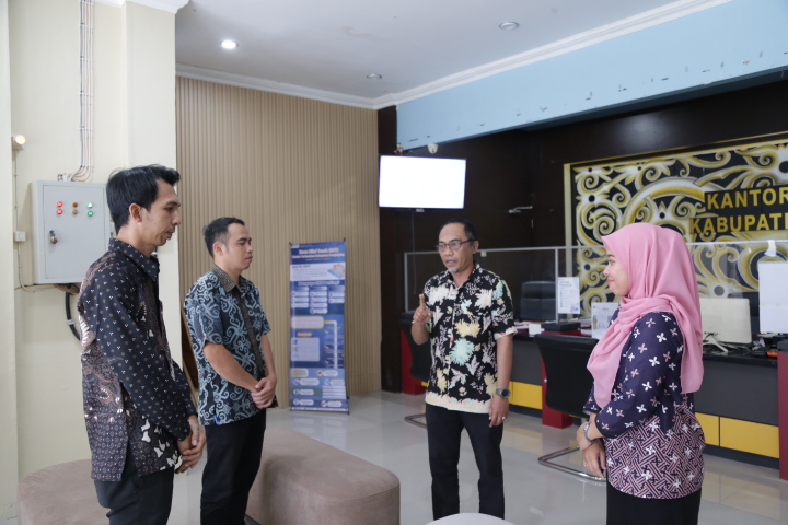 Kantor Pertanahan Kabupaten Bengkayang Laksanakan Briefing Loket dalam Rangka Peningkatan Kualitas Pelayanan Publik