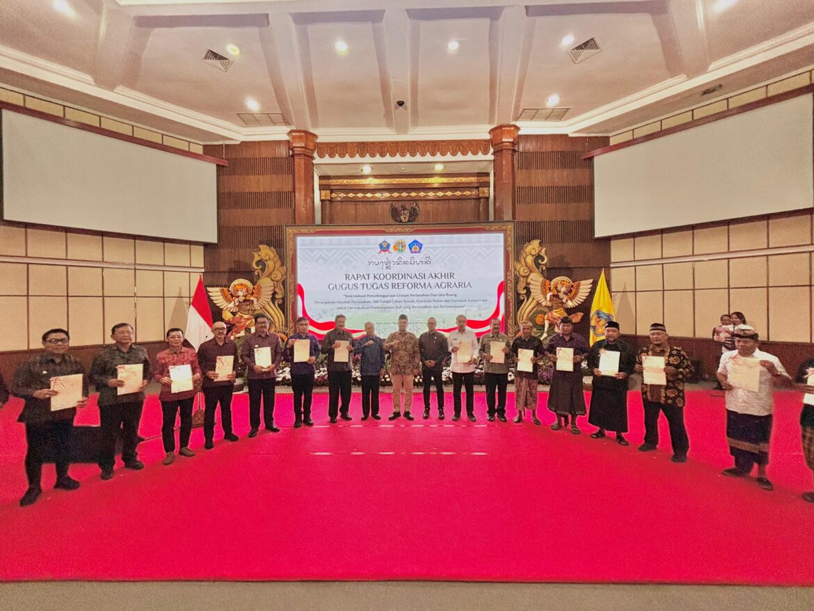 Serahkan Sertipikat di Bali, Menteri Nusron Ungkap Manfaat Sertipikasi Tanah untuk Perekonomian